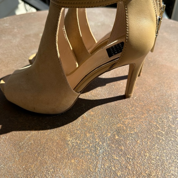 White House Black Market suede like heels 7 1/2 back zipper with peek a boo toe - Picture 5 of 9